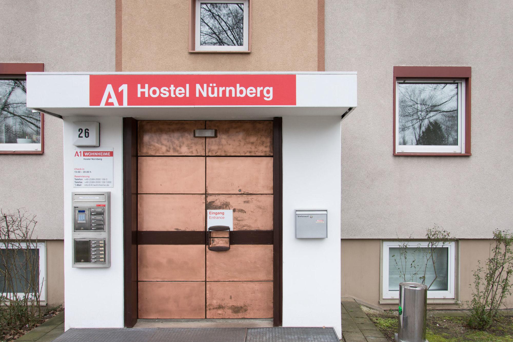 1, 2, Sleep Hostel Nuernberg Messe Exterior foto