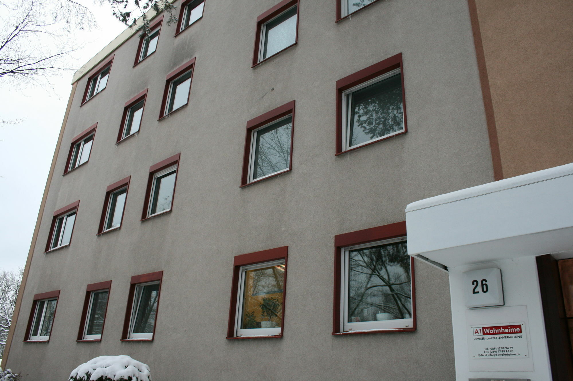 1, 2, Sleep Hostel Nuernberg Messe Exterior foto